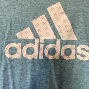 Adidas T-Shirt